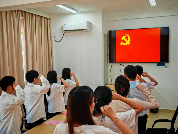 图片2.png 图片2.png