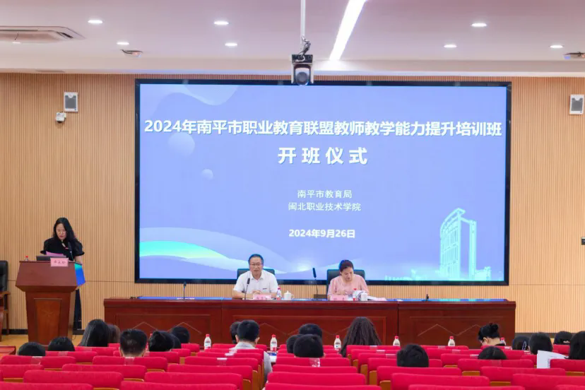 2.webp.png 2.webp.png