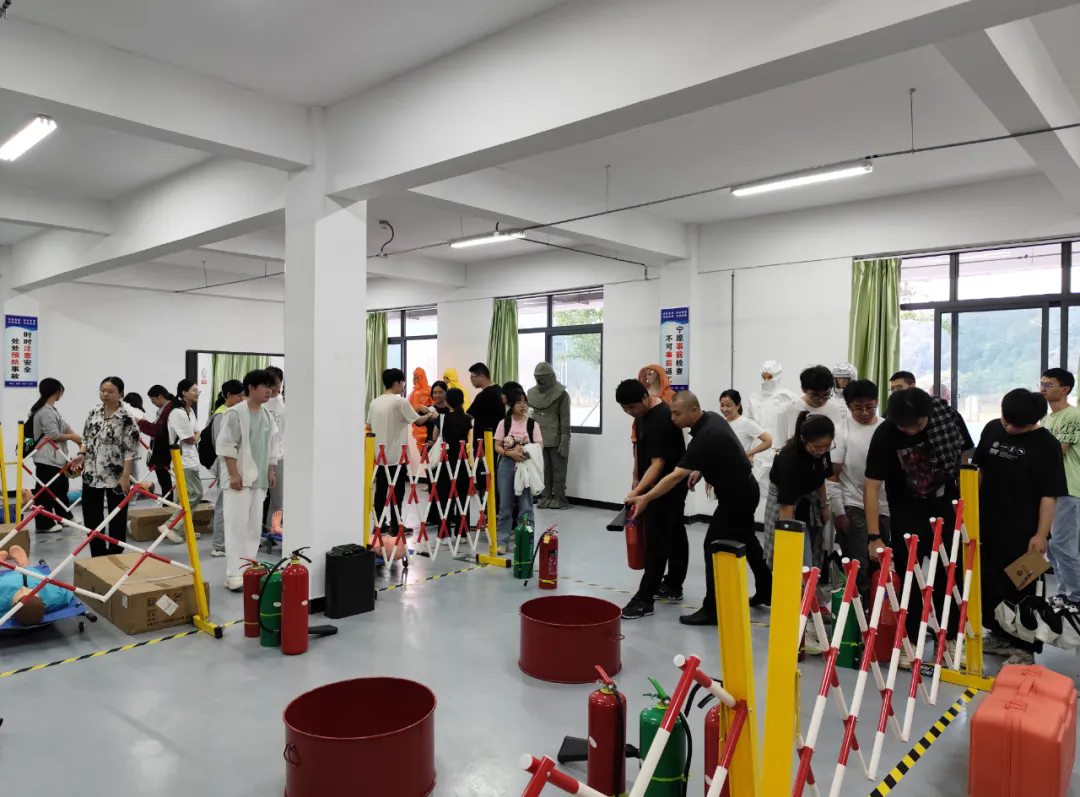 6.webp.png 6.webp.png