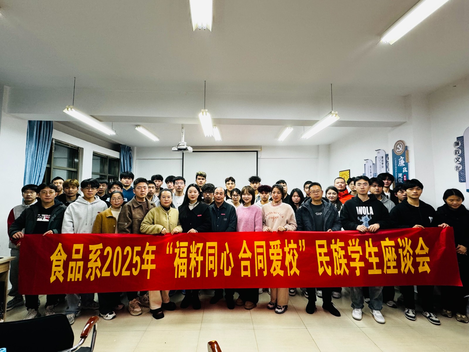 65cc2a72a815971266c297fc30178e2.jpg 65cc2a72a815971266c297fc30178e2.jpg