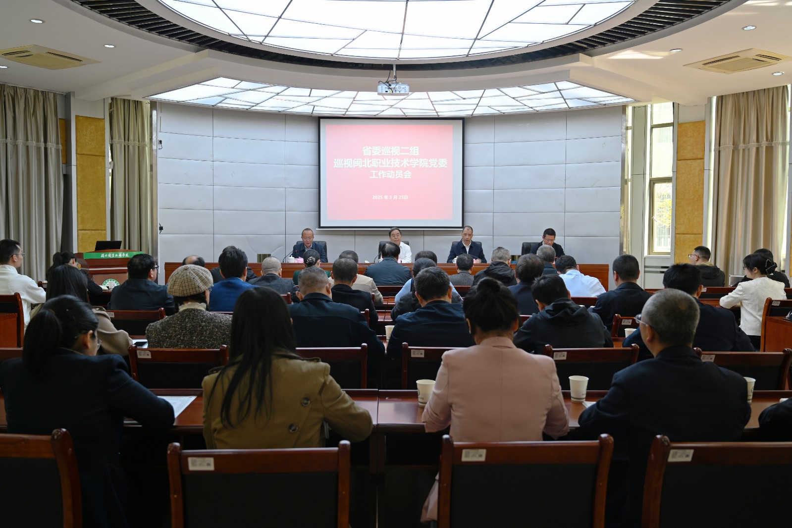 全景(调过色了).jpg 全景(调过色了).jpg