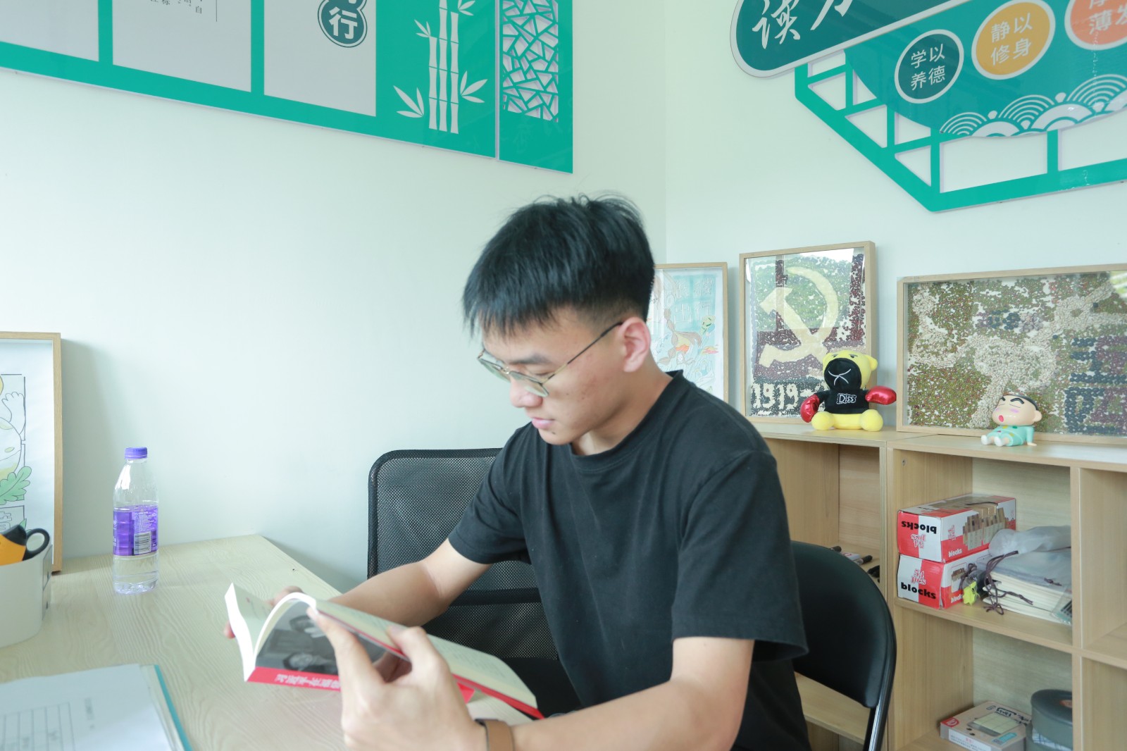 2F4A0885.JPG 2F4A0885.JPG